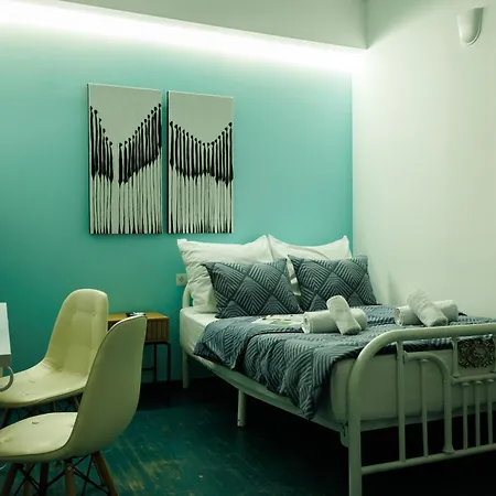 3 Apartment *