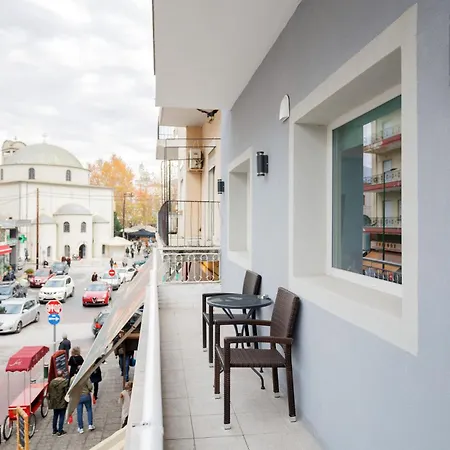 3 Apartment *