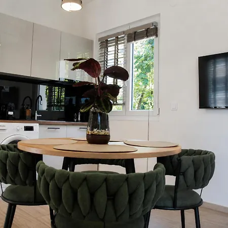 Apartment 3